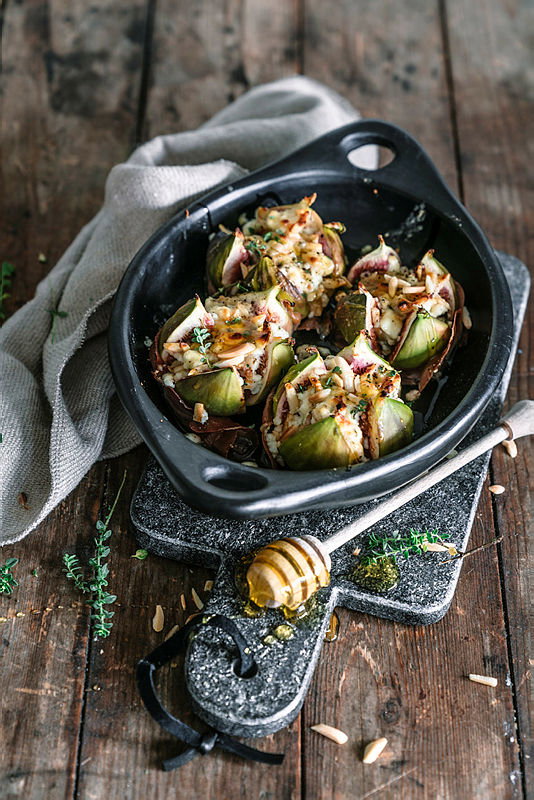 Rezept: Schafskäsefeigen mit Honig und Thymian