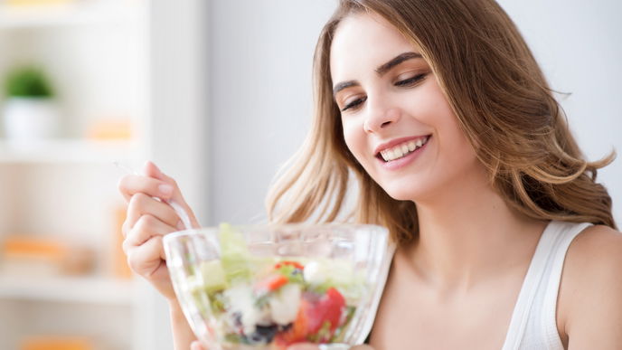 8 Kalorienarme Snacks für den Fernsehabend