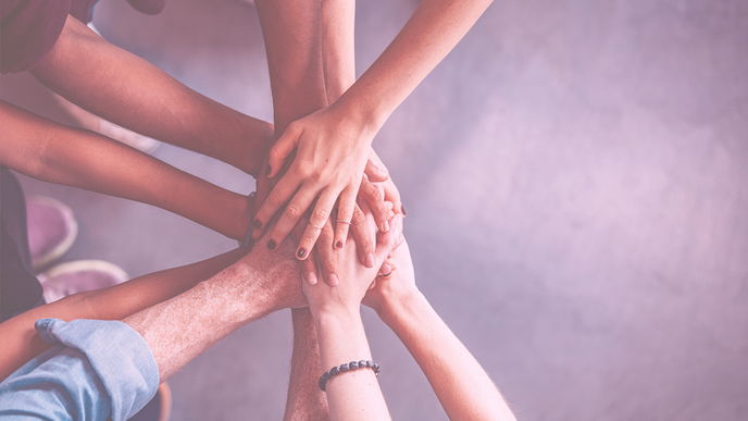 FÜR SIE College: Unsere Gastgeberinnen SOCIAL MOMS