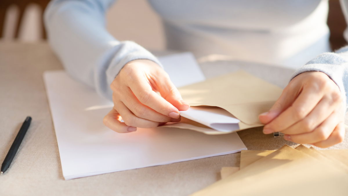 Keine Briefmarke da? Mit diesem Trick können Sie dennoch Briefe verschicken