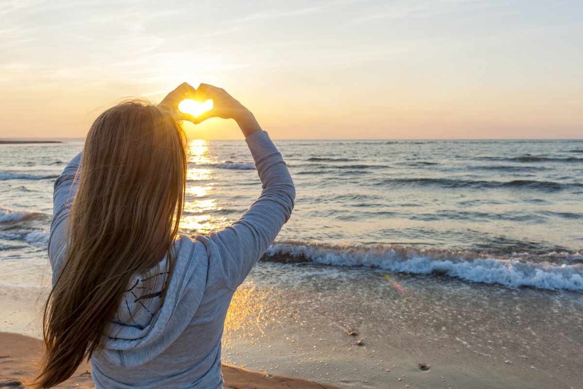 Frau am Meer