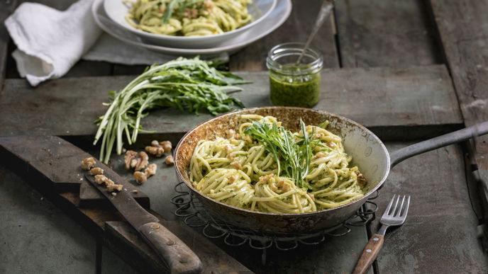 Schnelles Pasta-Rezept: Linguine mit Walnuss-Pesto