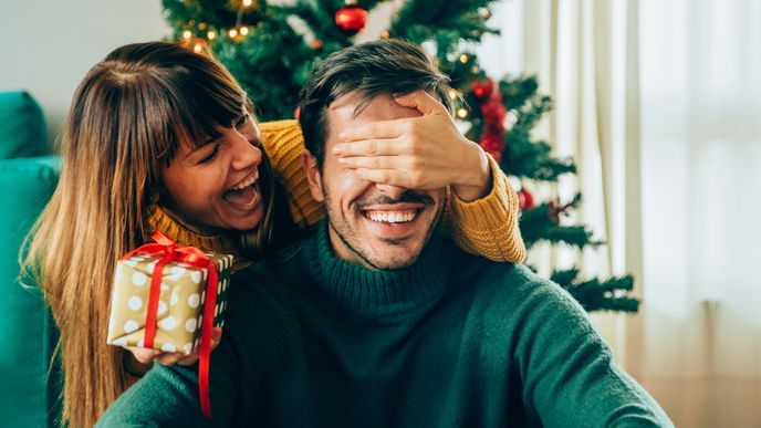 Die besten Weihnachtsgeschenke für Männer unter 50 Euro