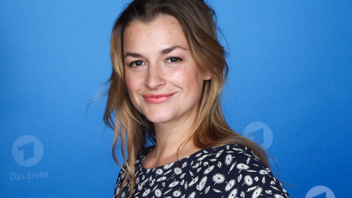 Ines Lutz: Das wussten Sie bestimmt noch nicht über den "Der Bergdoktor"-Star