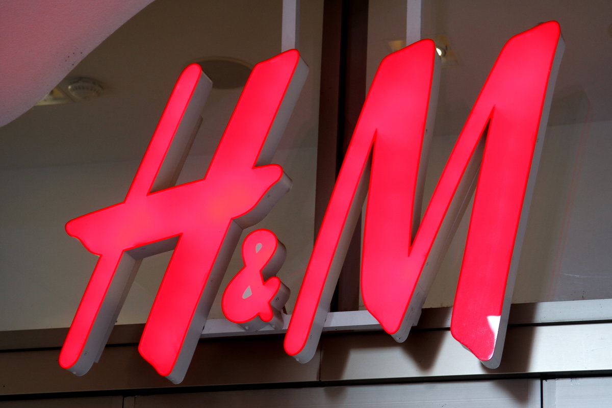 Logo H&M
