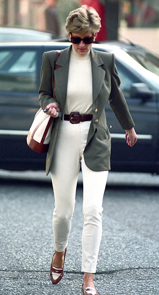 Lady Diana Jeans und Blazer