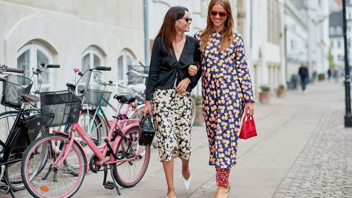 Jünger aussehen: 4 Styling-Tipps mit Soforteffekt