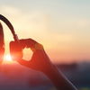 Die 3 besten True Crime Podcasts für den Urlaub