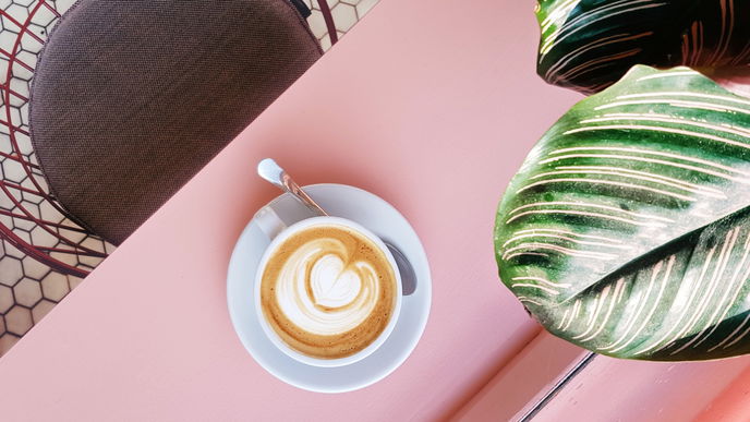 Trinken Sie Kaffee um diese Uhrzeit, wirkt er noch besser