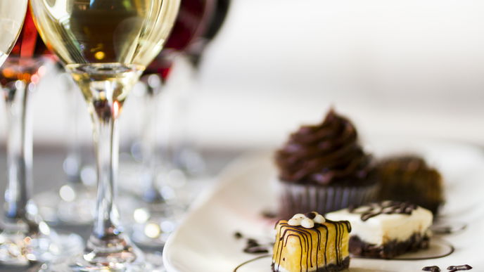 So finden Sie den richtigen Wein zum Dessert