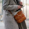 Taschen-Trend 2021: Dieses Detail ist im Herbst total angesagt