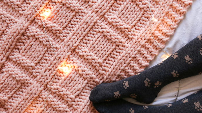 Kostenlose Strickanleitung eine für kuschelige Decke