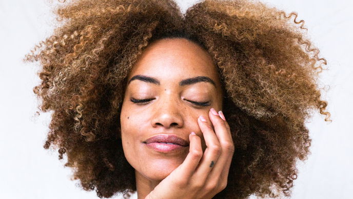 Die besten Enzympeelings aus der Naturkosmetik