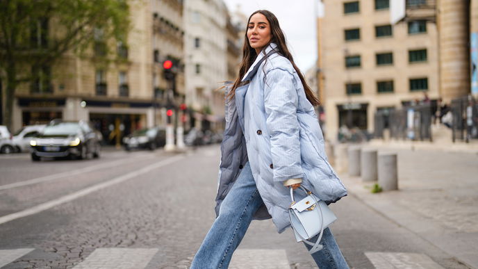Mode im Frühling 2022: Die 4 coolsten Jeans unter 100 Euro