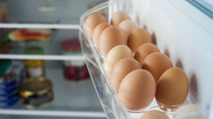 Deshalb sollten Sie Eier nie in die Kühlschranktür legen