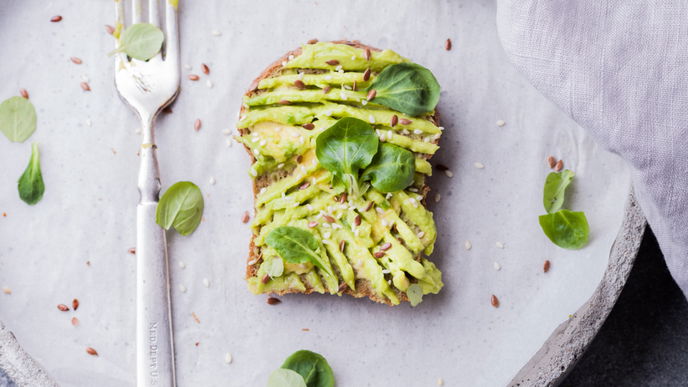 So zaubern Sie aus nur 3 Zutaten leckeren Haferflocken-Toast ohne Mehl
