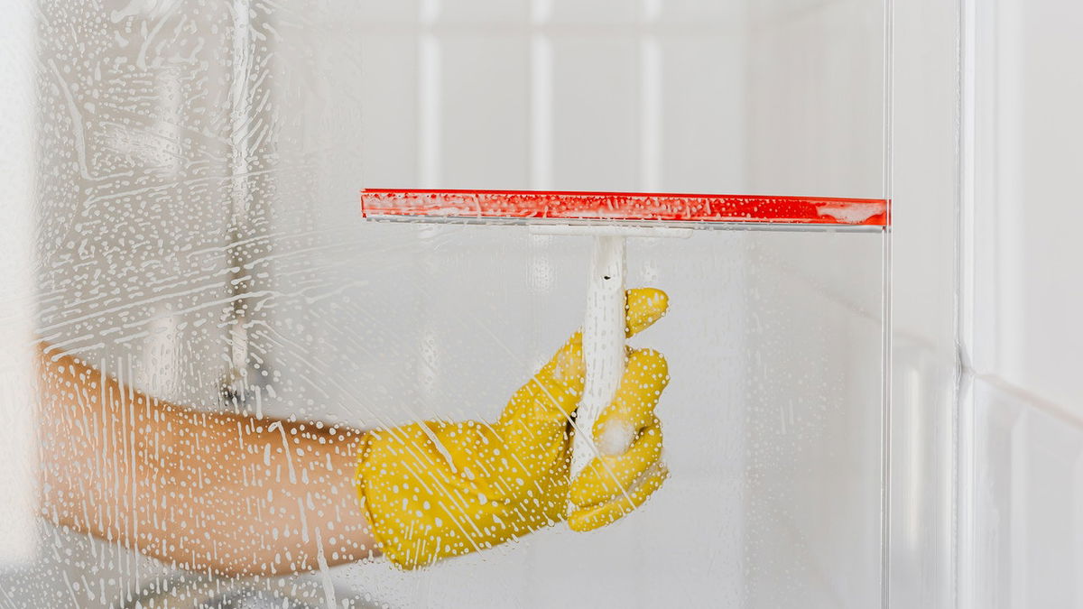Dusche reinigen: Nie mehr Schrubben mit diesem Hausmittel