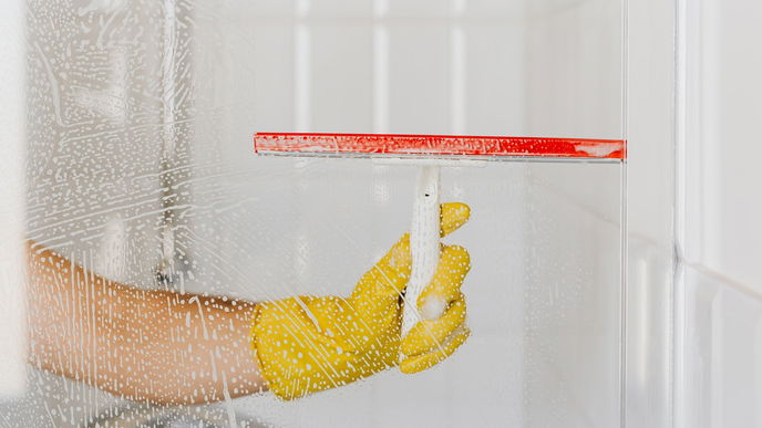 Dusche reinigen: Nie mehr Schrubben mit diesem Hausmittel