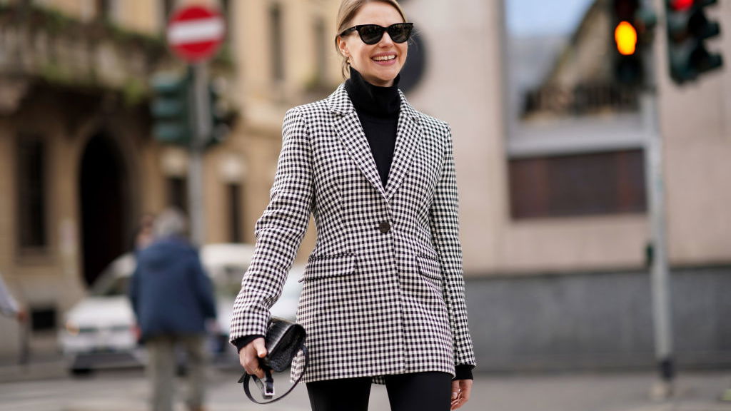 Rollkragenpullover kombinieren: So stylen Sie das It-Piece im Winter 2021