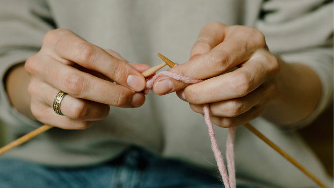 Dreieckstuch selber stricken mit dieser kostenlosen Anleitung