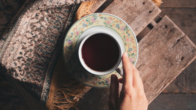 Mit diesem Hausmittel haben hartnäckige Verfärbungen in der Tasse keine Chance mehr