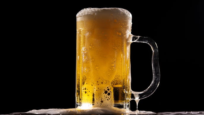 4 praktische Haushaltstricks mit Bier