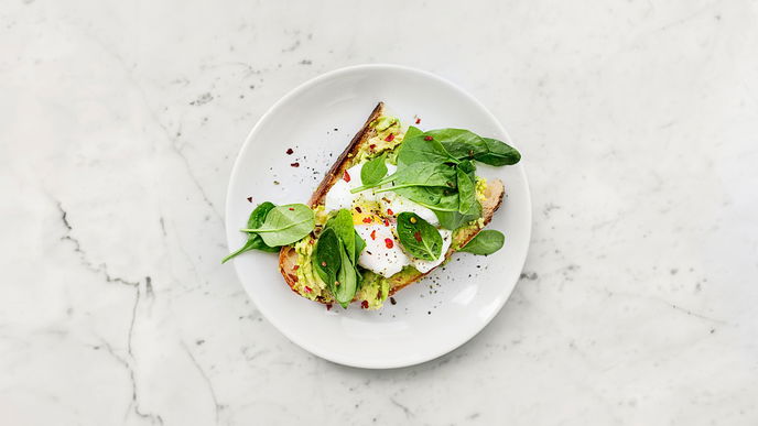 Food-Trend 2022: Leichtes Rezept für Pesto-Eier