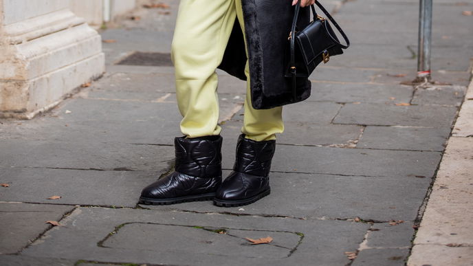 Winter-Trends 2022: Diese Schuhe sind angesagt und bequem