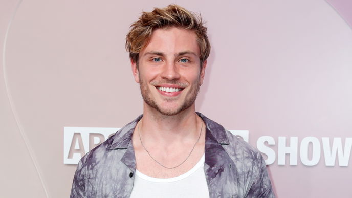 Jannik Schümann: Der "Sisi"-Schauspieler ganz privat