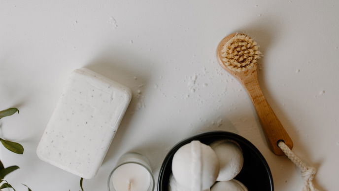 Beauty im Januar: Diese 4 Selfcare-Produkte tun uns jetzt so richtig gut