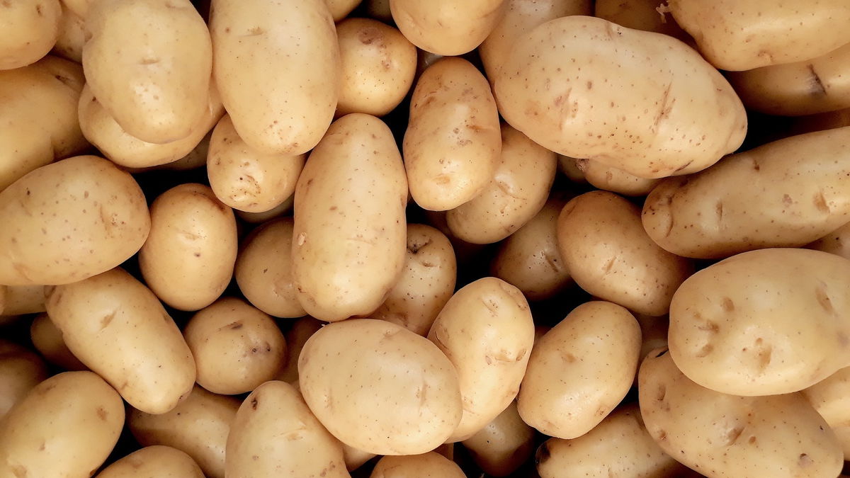 Kartoffeln pellen: So geht der 5-Sekunden-Trick 