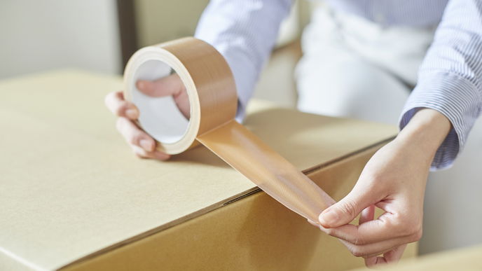 4 überraschende Dinge, die Sie im Haushalt mit Klebeband machen können