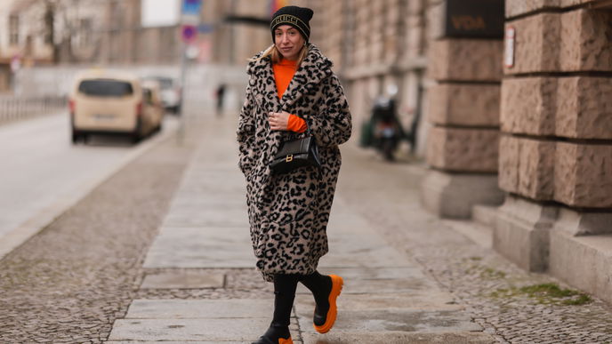 Mode-Outfits 2022: Sofort stylisch mit der Sandwich-Regel