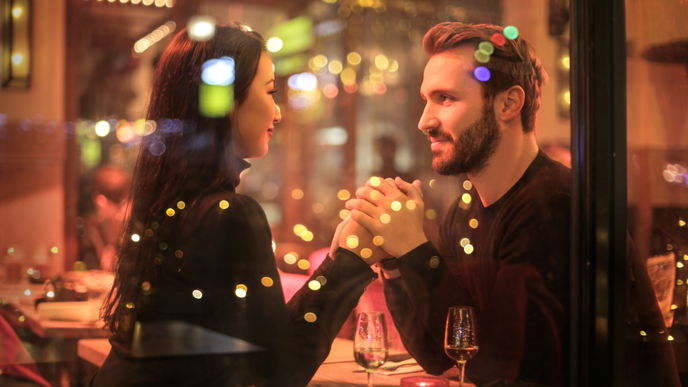 Psychologie: Dieser Trick macht Sie sofort sympathisch