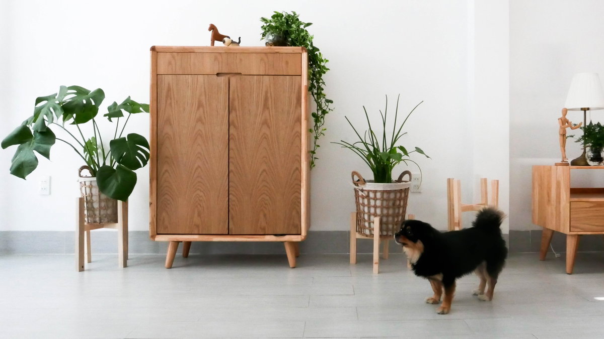 Kleiderschrank