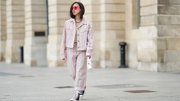 Jeans-Trends 2022: Diese 5 Farben sind jetzt angesagt 