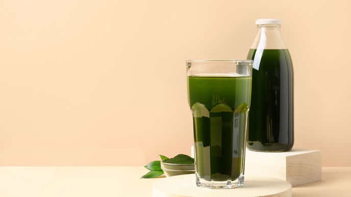 Chlorophyll-Tropfen: So gesund ist der Pflanzenextrakt