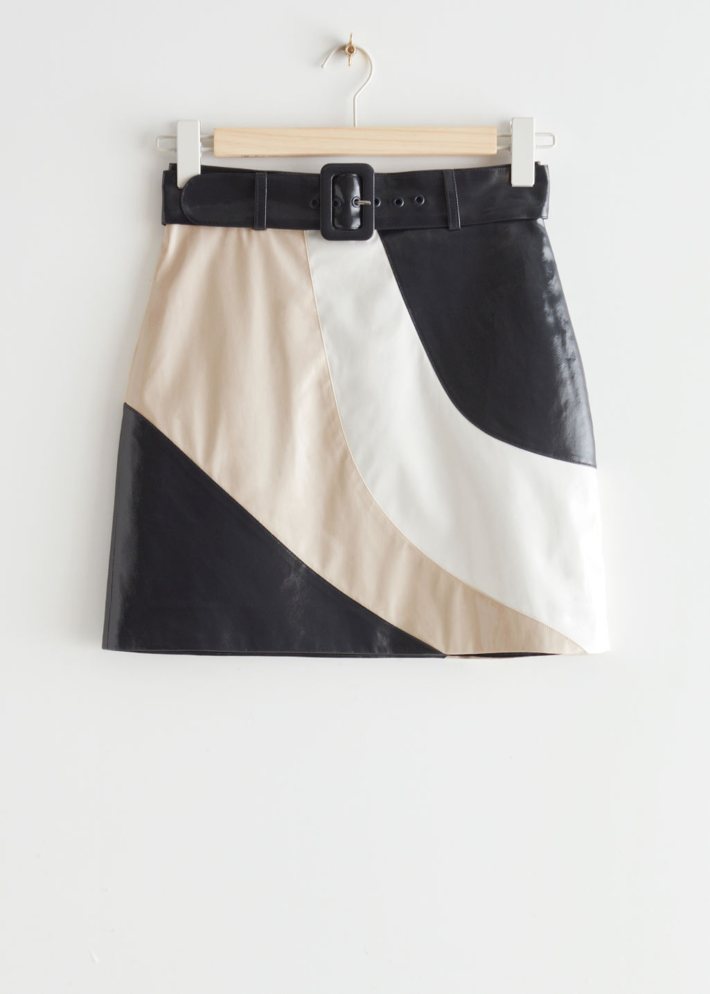 Rock mit Colorblocking