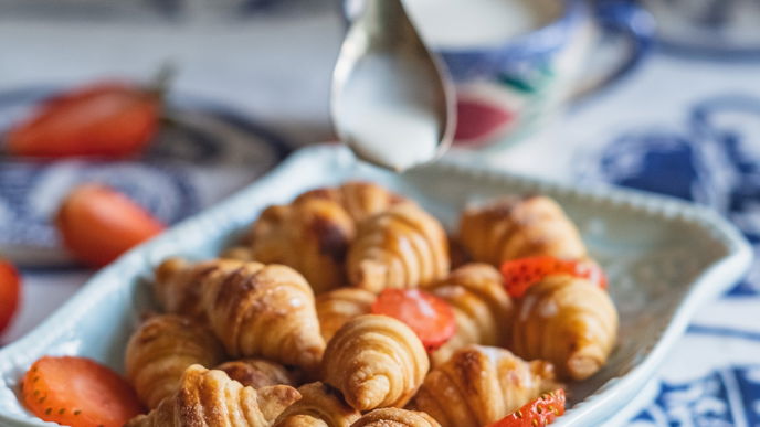 Croissant-Auflauf mit frischen Beeren