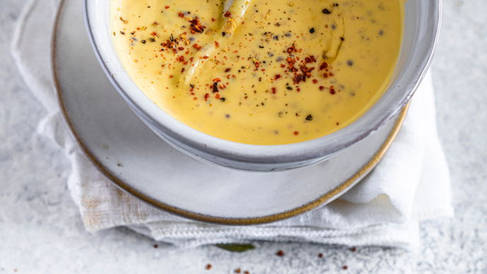 Spargel-Rezept: Schnelle Senf-Hollandaise