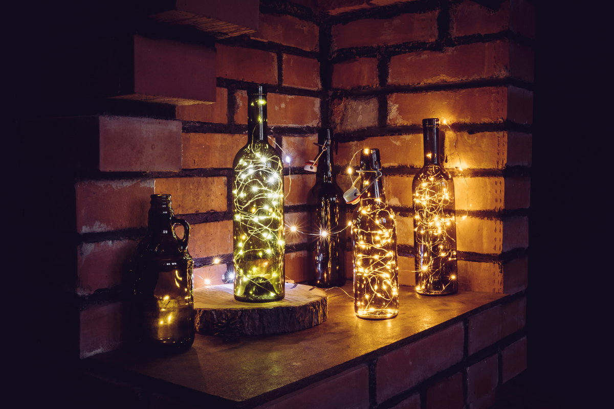 Lichter aus Weinflaschen