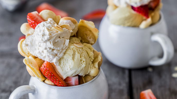 Rezept für Bubble-Waffeln mit Erdbeeren und Eis