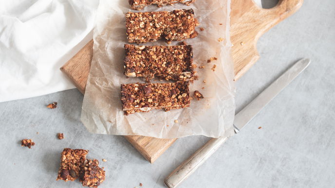 Glutenfreie Müsliriegel selber machen: So gelingen sie