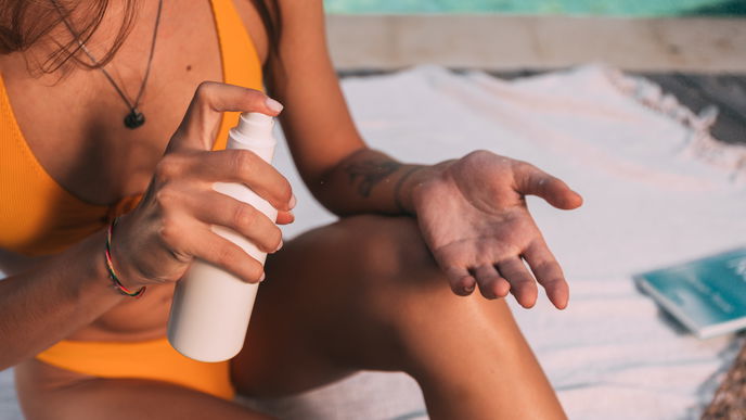 Diese 3 Drogerie-Sonnencremes sind günstig und „sehr gut“ – laut Öko-Test