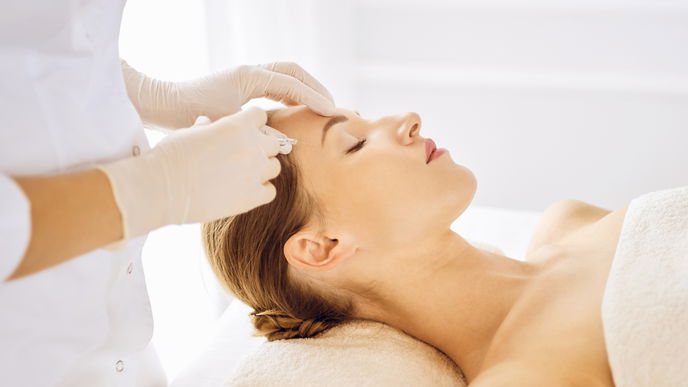 Sculptra: Alle Infos zum Faltenkiller für Gesicht und Körper