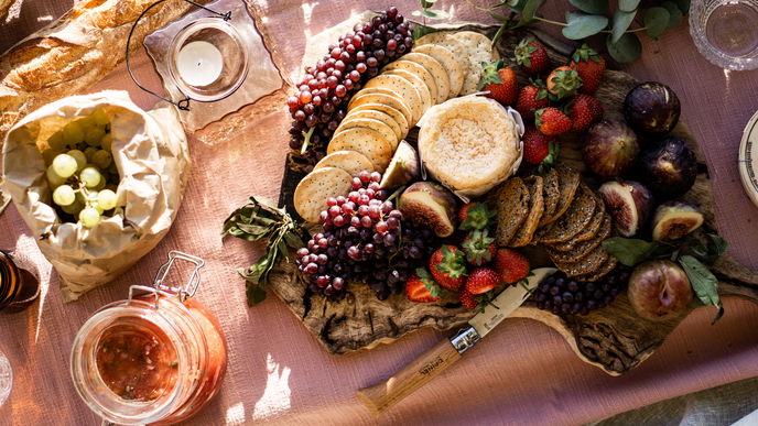 Picknick im Sommer: 4 Tipps, die für Gemütlichkeit sorgen 