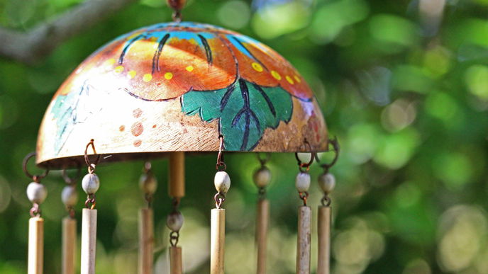 4 schöne Windspiele für Balkon und Garten