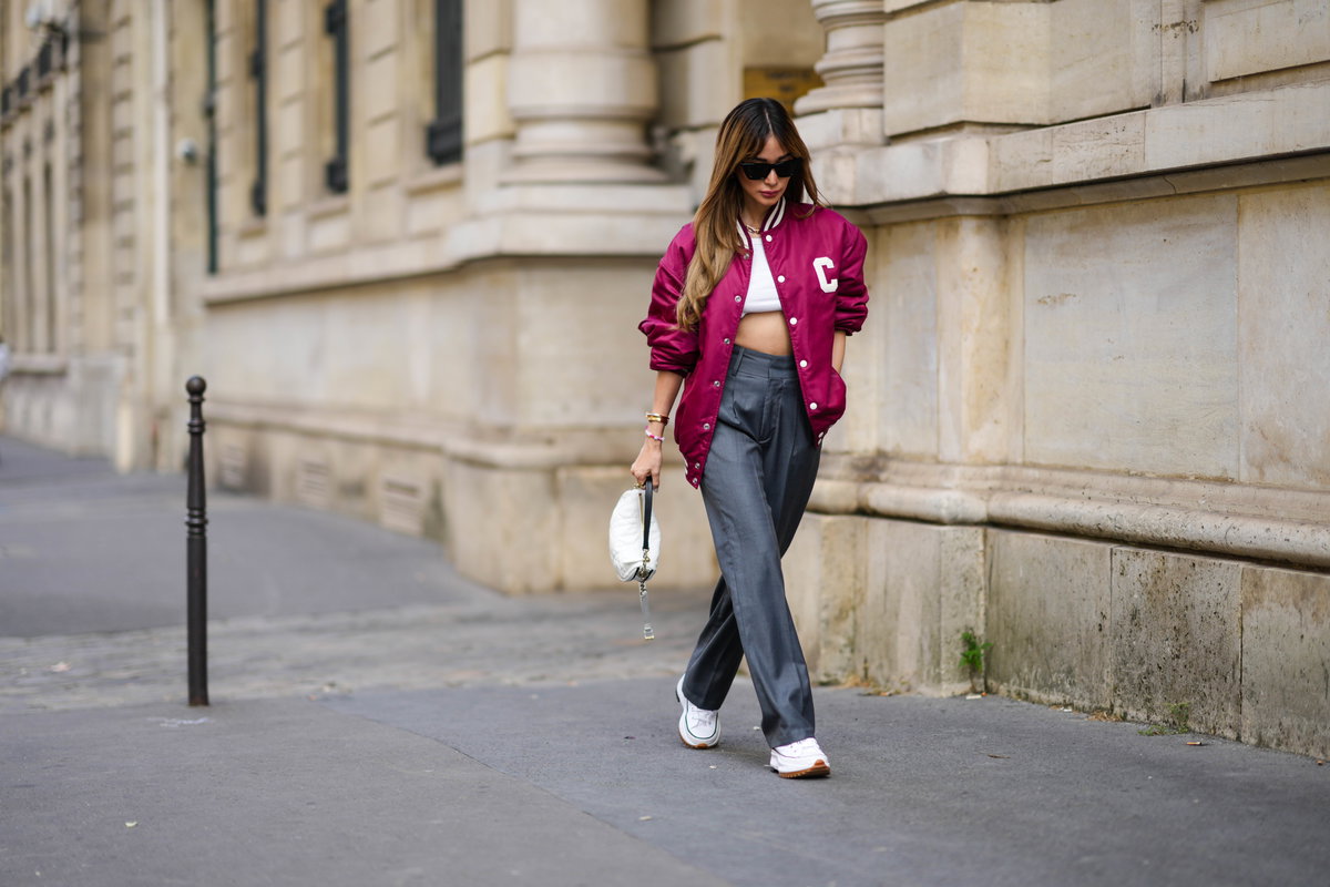 Bomberjacke im Herbst