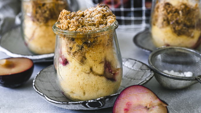 Herbst-Rezept 2022: Saftiger Pflaumenkuchen mit Haferflocken 