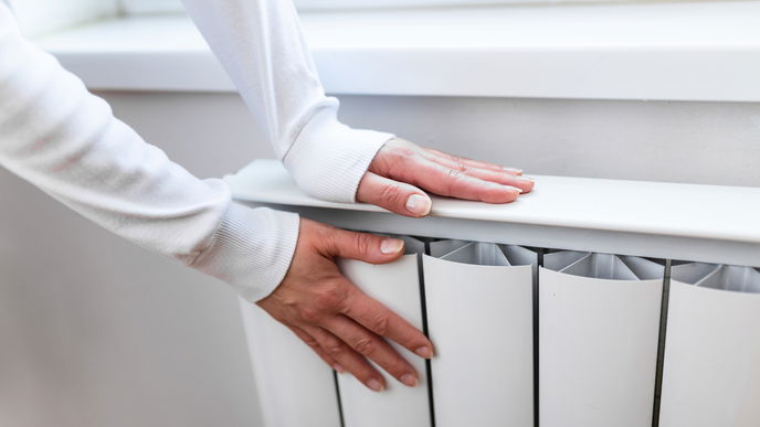 Kalte Hände: 4 SOS-Tipps, die sofort helfen